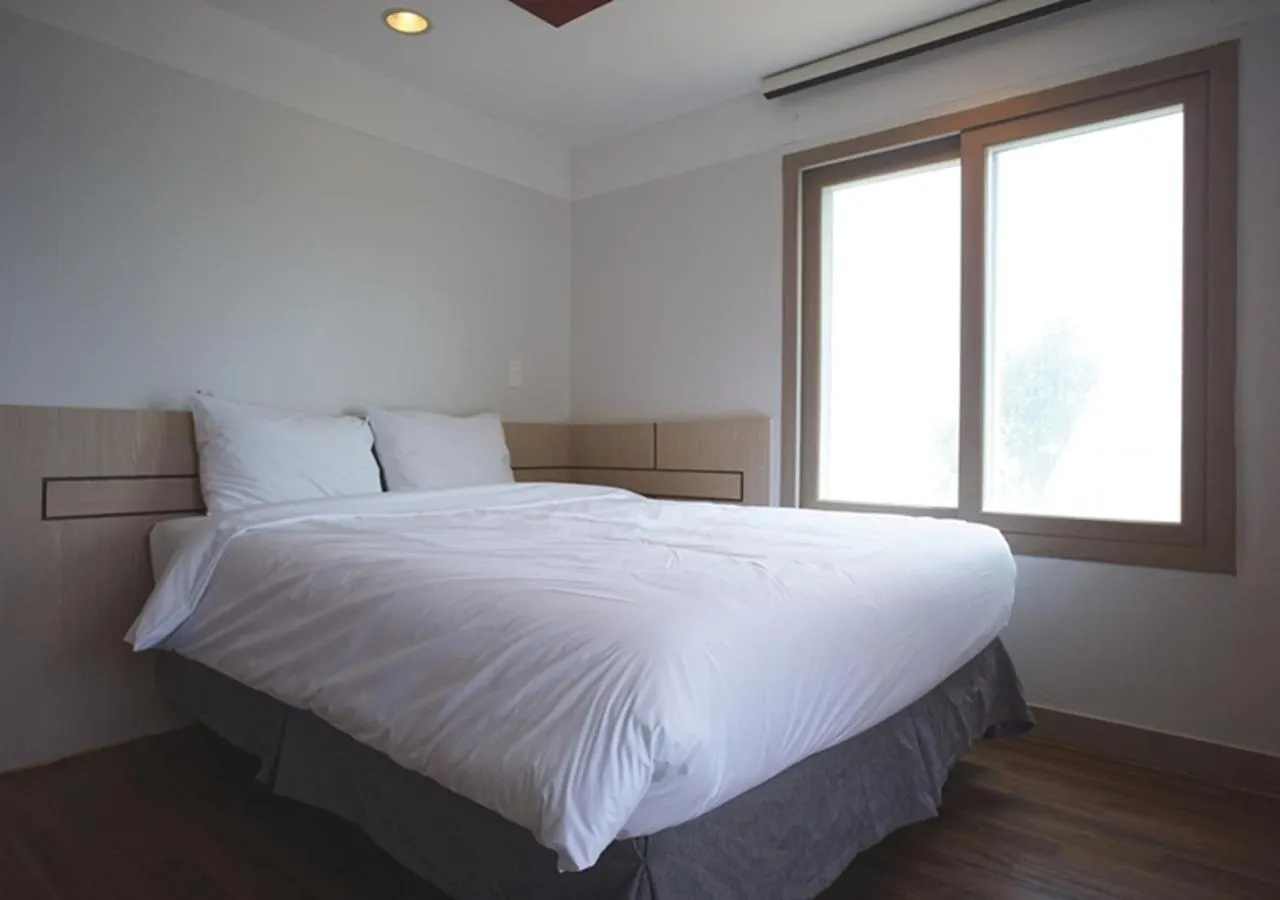 Navis Hotel Jeju