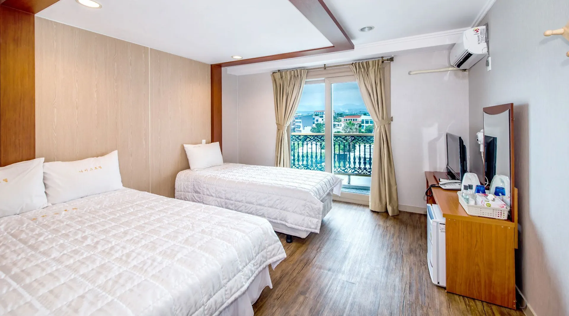 ***  Navis Hotel Jeju Sydkorea