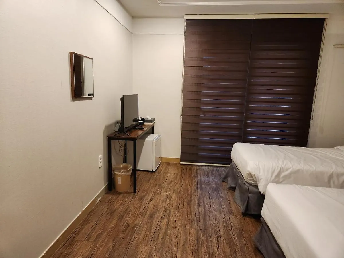 Navis Hotel Jeju