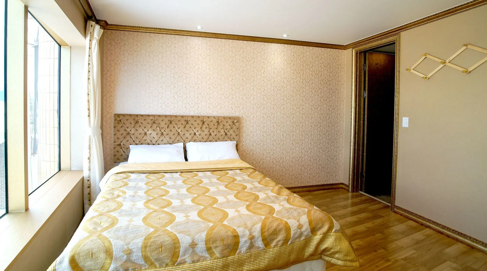 Navis Hotel Jeju