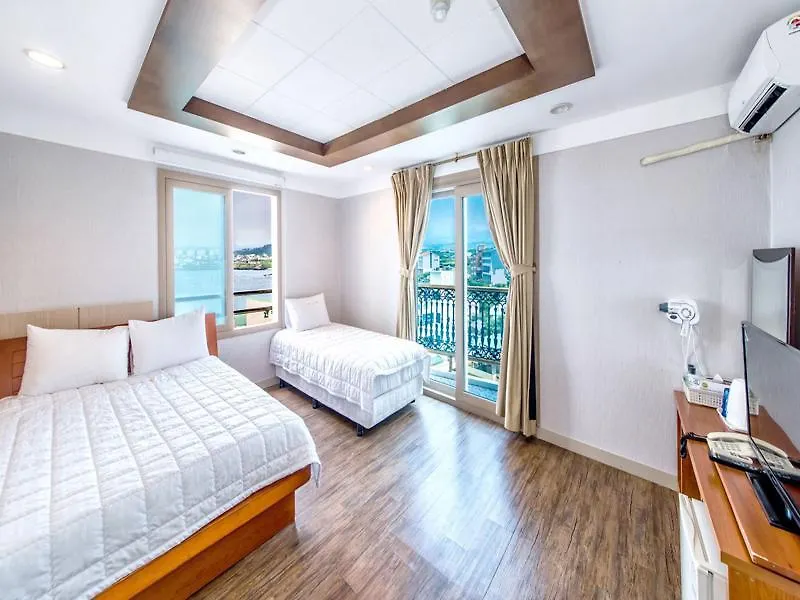 Navis Hotel Jeju